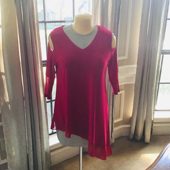 NWT Lior Red Long-sleeve Top with Shoulder Cut Out - Picture 9 of 9